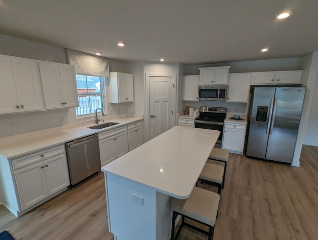 Building Photo - Brand New 3-Bedroom Model Home in Eagle Ri...