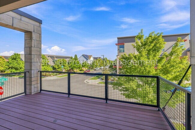 Building Photo - 9004 E 49th Pl