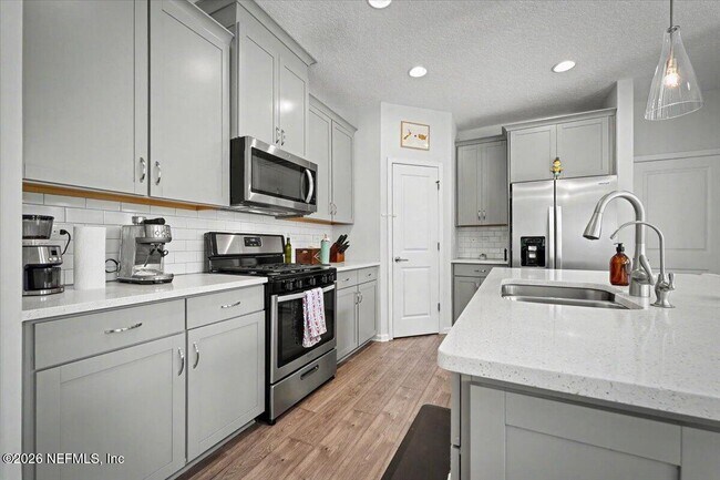 Building Photo - 11150 Minnetta Ct