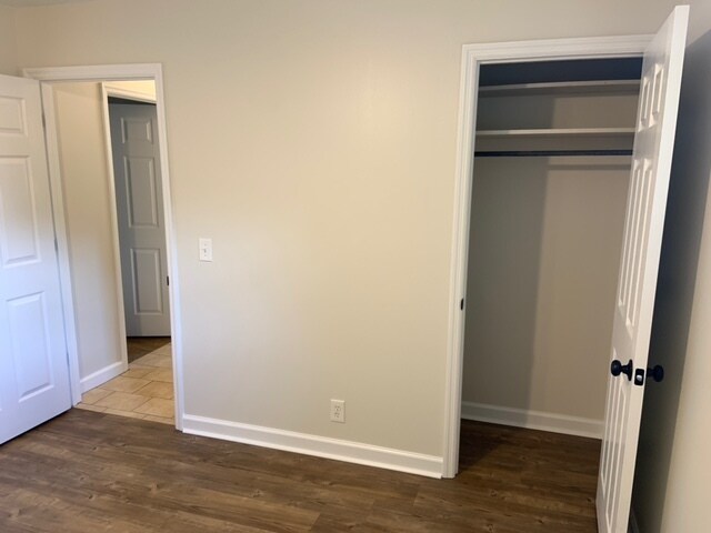 2nd Bedroom closet - 907A Malquin Dr