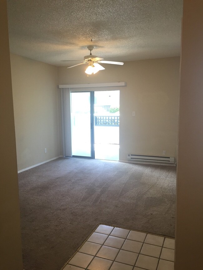 Building Photo - Glen Cove Landing Condo