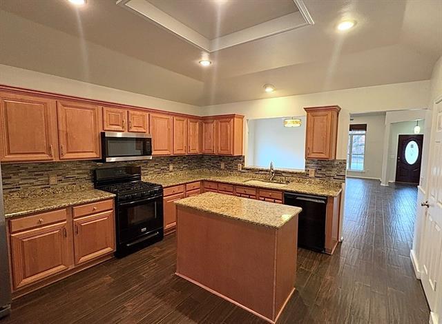 Building Photo - 866 Sonora Ln