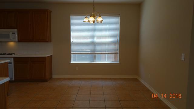 Building Photo - 4512 Risinghill Dr