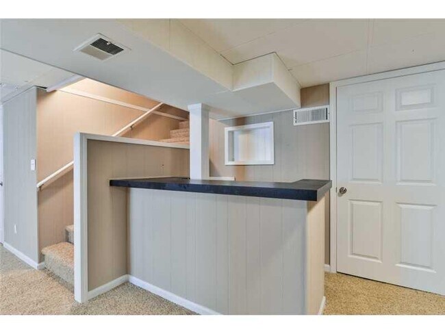 Building Photo - 3958 Plumcrest Cir SE