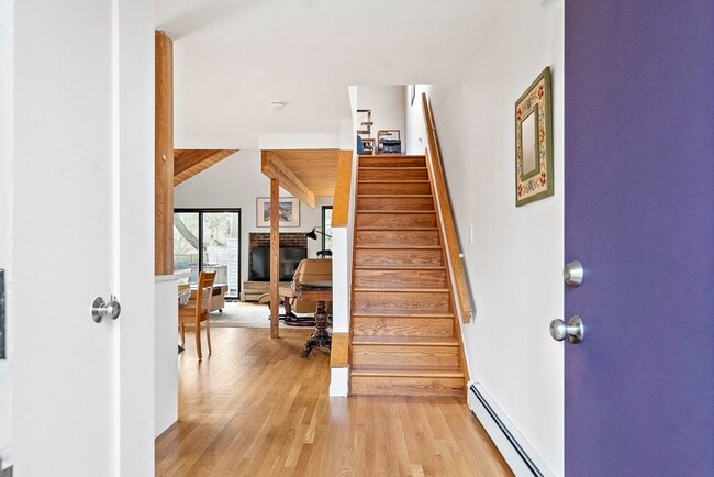 Building Photo - 58 Garden St