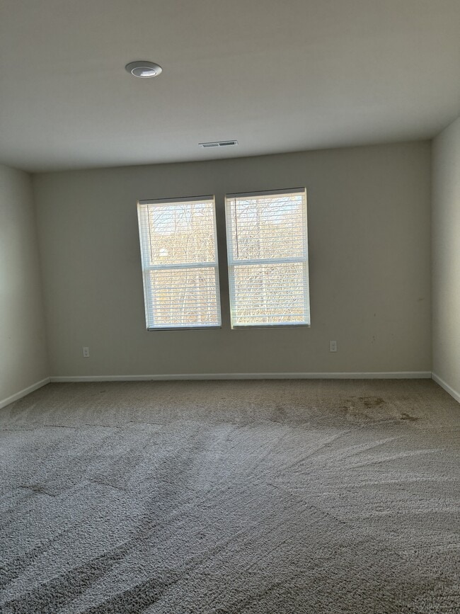 Building Photo - 4814 Stone Dr