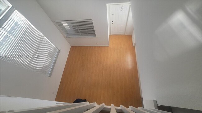 Building Photo - 11400 NW 34th Pl