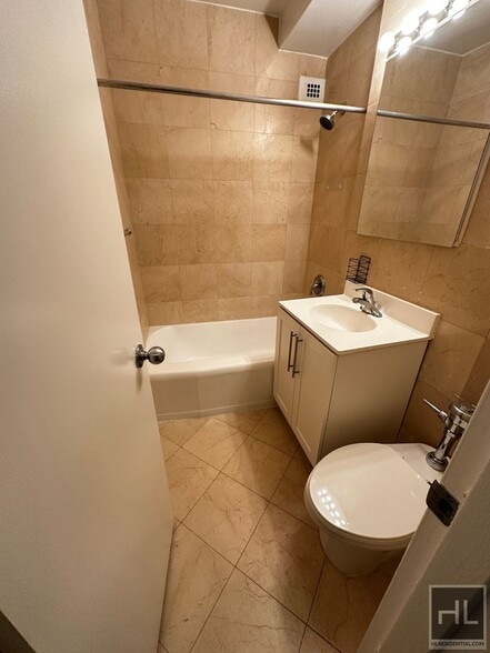 Building Photo - East 79th Street