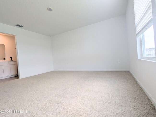 Building Photo - 213 Tidal Bch Ave