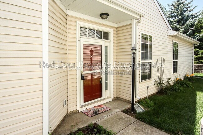 Building Photo - 12420 Brookline St