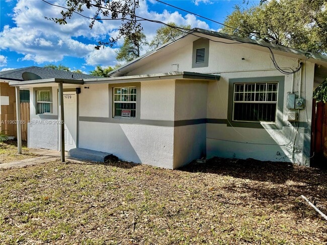 Building Photo - 5720 NW 23rd Ave