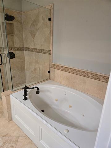 Building Photo - 7700 Heather Ridge Ct