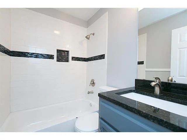 Building Photo - 2213 Lanier Dr