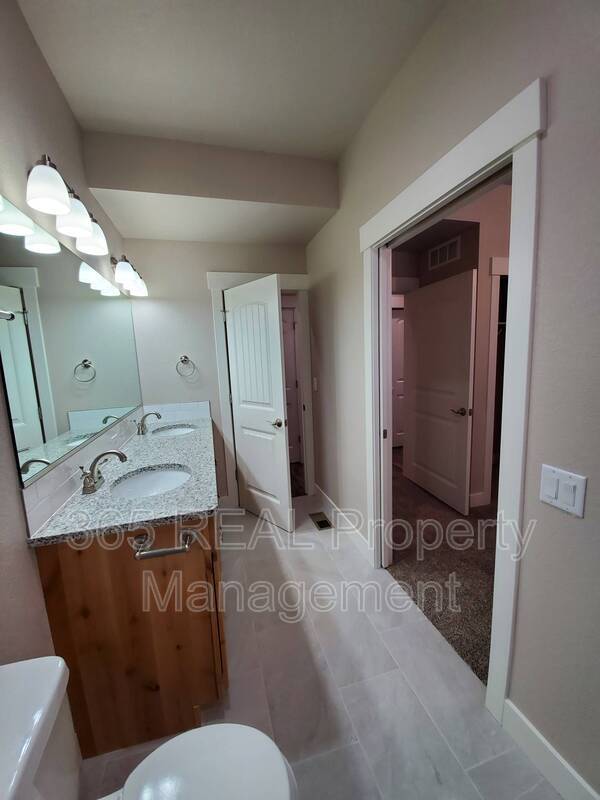 Building Photo - 1699 Westward Pl