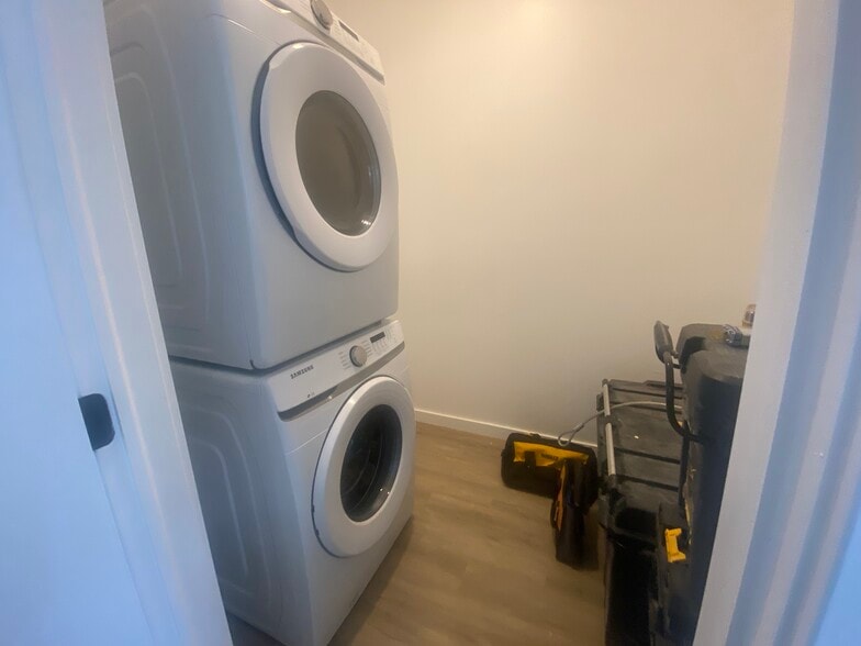 Laundry Room - 1507 West St