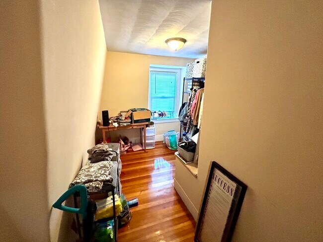 Building Photo - 41 Mt Vernon St