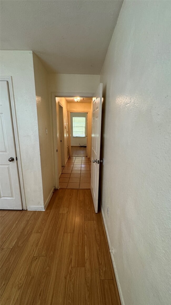 Building Photo - 2514 Rodney St