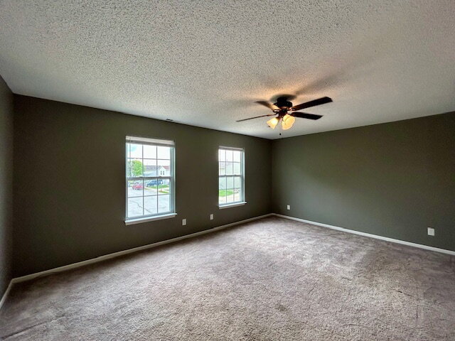 Building Photo - STUNNING 3 bedroom, 2.5 Bath Home in Greenwood- Johnson County