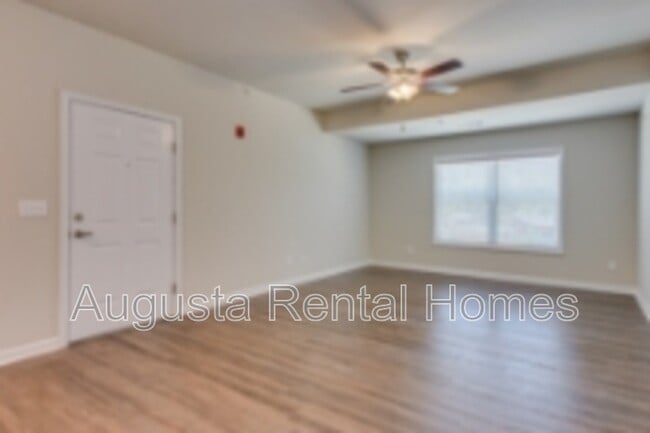 Building Photo - 2507 Otter Run