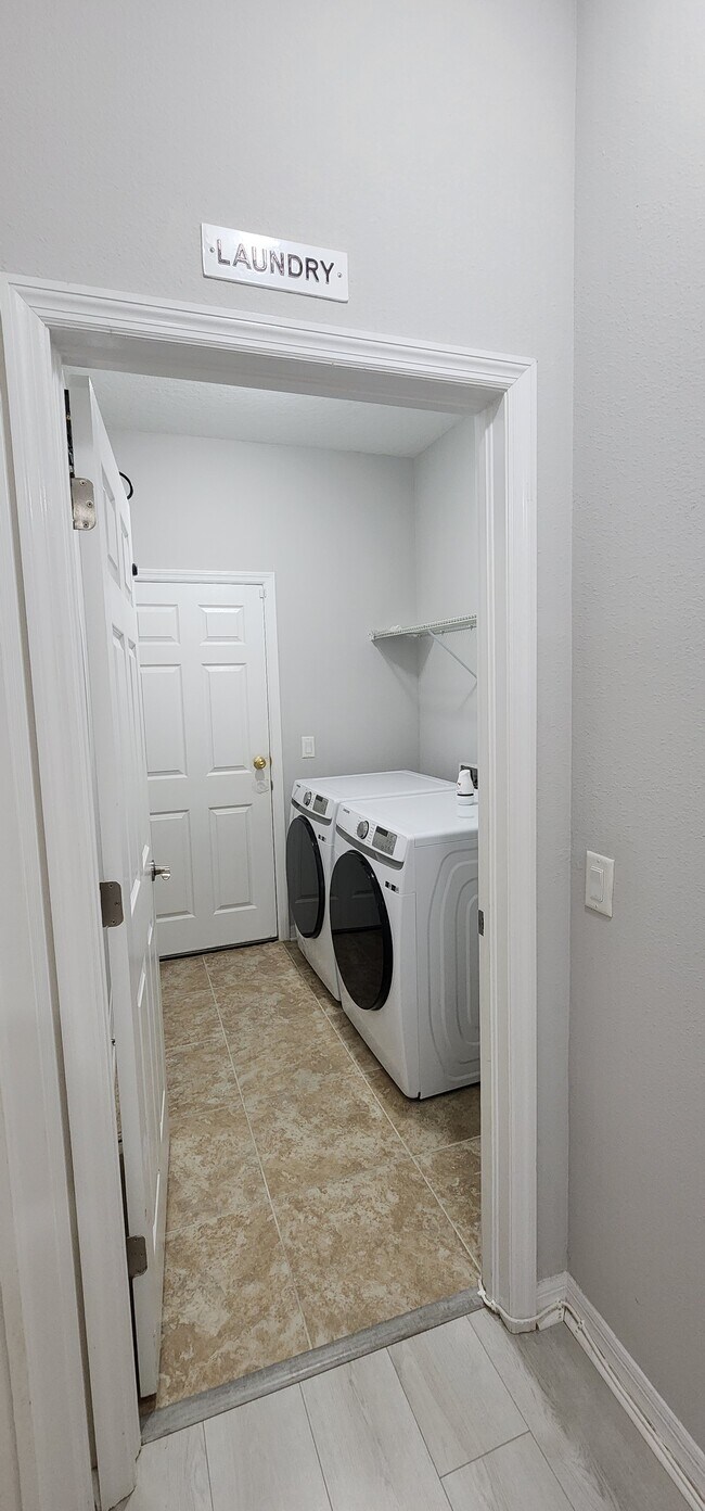 Building Photo - 19376 Blossom Vine Ln