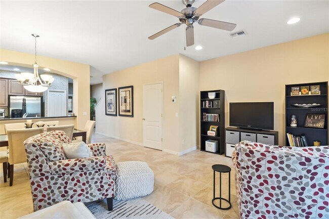 Building Photo - 1331 Jonah Dr