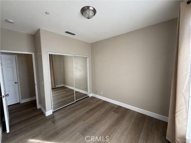 Building Photo - 37 Vía Barcelona