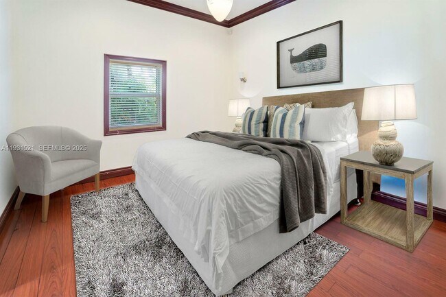 Building Photo - 117 NW 8th St