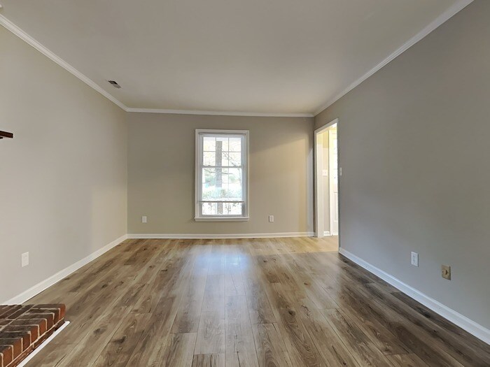 Building Photo - 5519 Carlingford Ct