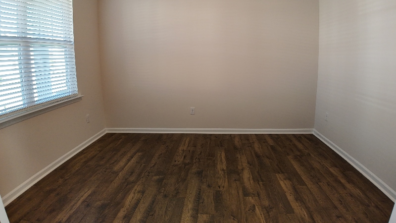 Building Photo - 1030 Roleson Wy