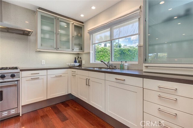Building Photo - 2897 Chateau Way