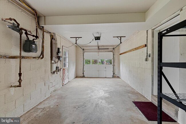 Building Photo - 1322 Cordelia Ct