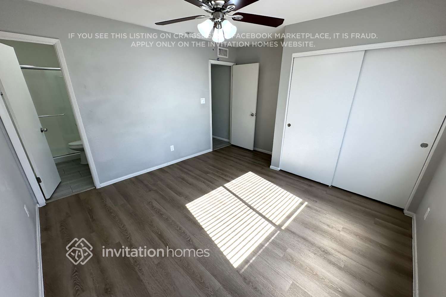 Building Photo - 1915 E Colgate Dr