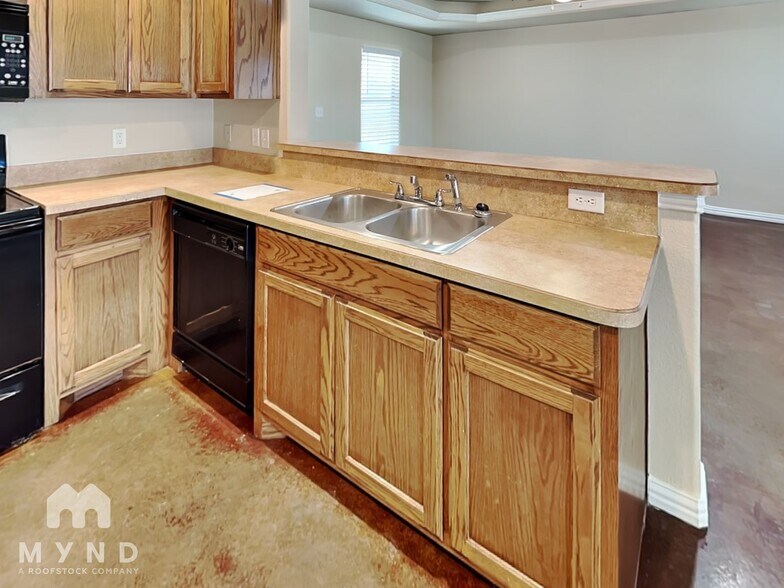 Building Photo - 109 Jolin Ln