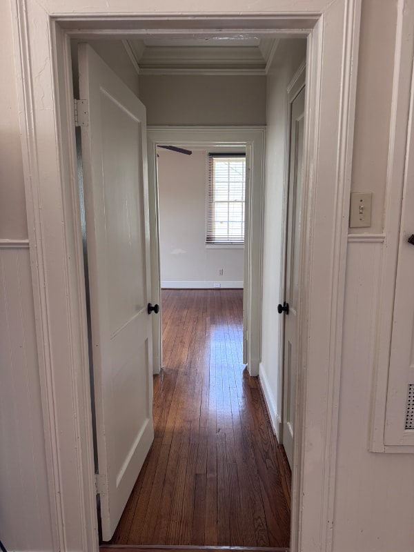 Building Photo - 317 W University Ave