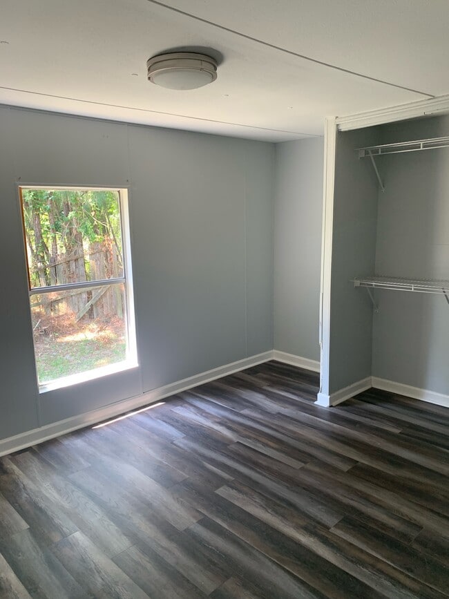 Building Photo - 2629 Lagoon Knoll Dr
