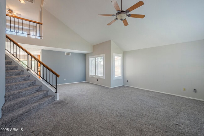 Building Photo - 2340 W Myrtle Dr