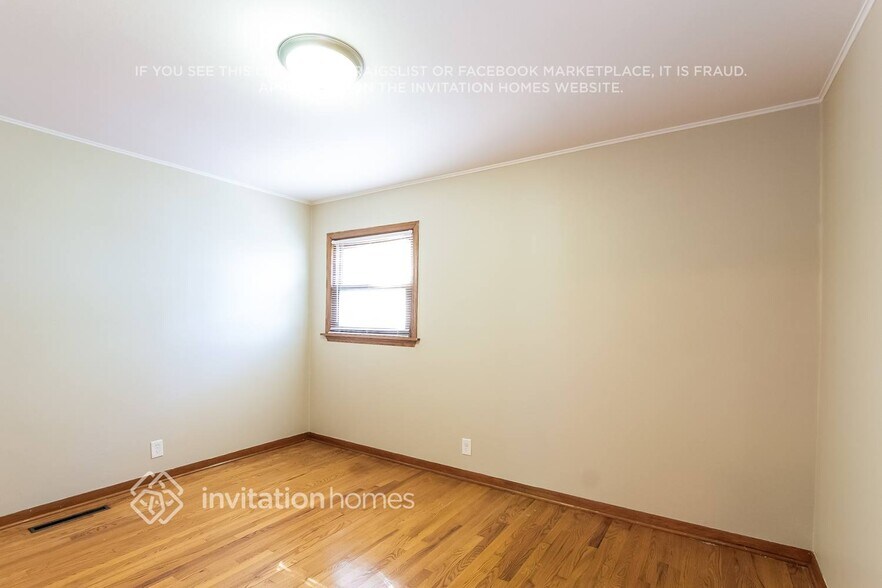 Building Photo - 8841 Merrimac Ave