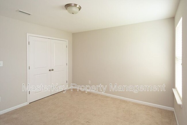 Building Photo - 108 Winifred Dr