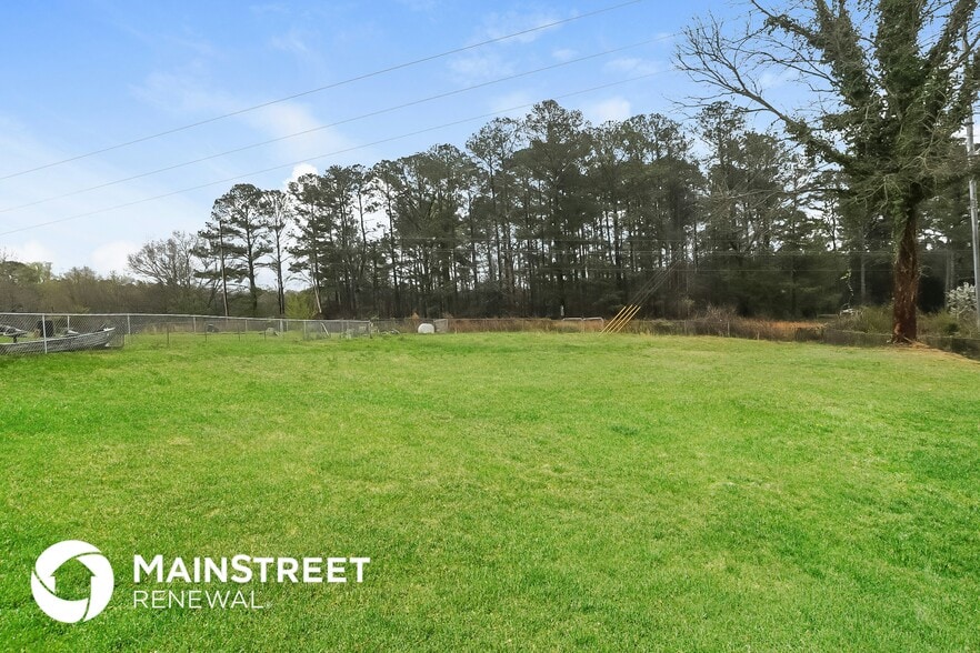 Building Photo - 3037 Kathy Ln NW