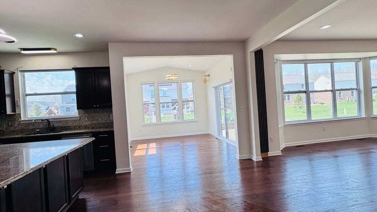 Building Photo - 912 Petersburg Dr