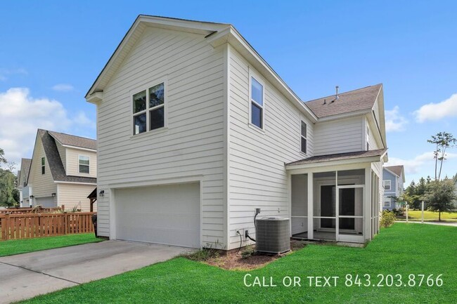 Building Photo - 237 Oak View Way