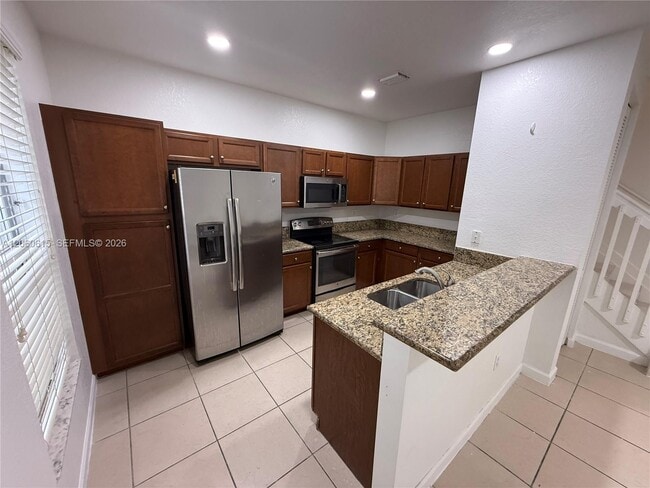 Building Photo - 9465 SW 171st Ct