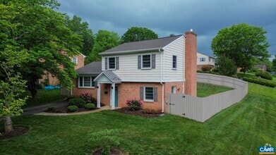 Building Photo - 629 Watson Ave