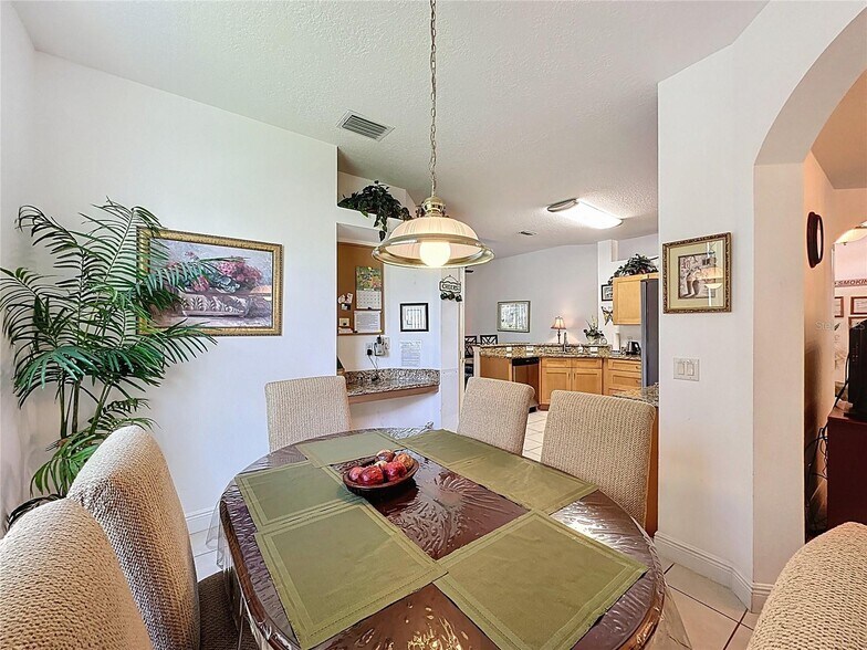 Building Photo - 107 Amaca Ln