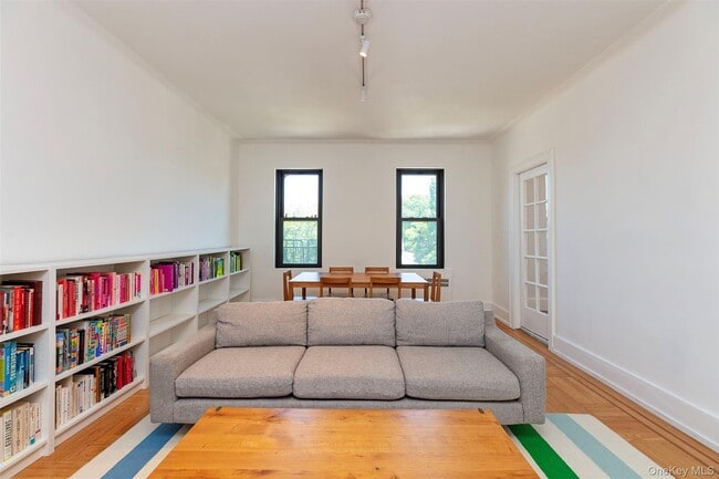 Building Photo - 76-66 Austin St