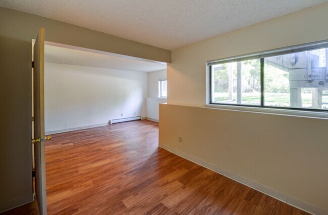 Building Photo - 1631 19th St