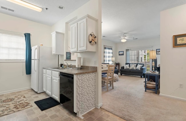 Building Photo - 2090 Cross Gate Blvd