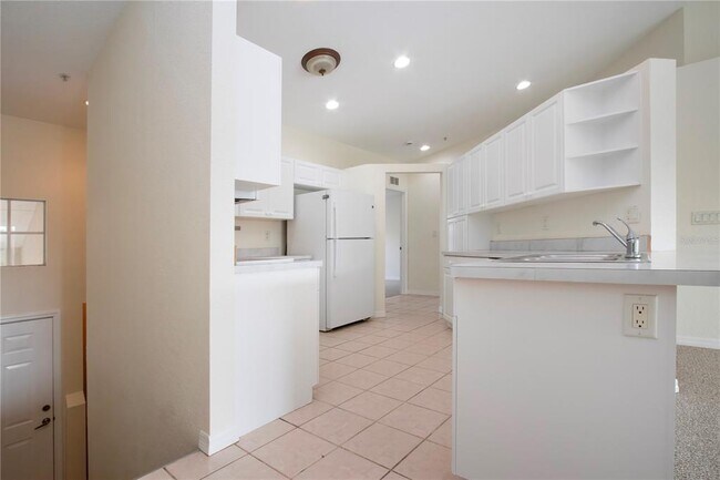 Building Photo - 7117 Strand Cir