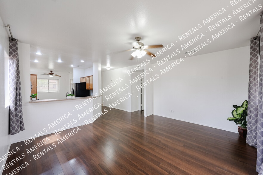 Building Photo - 17321 N 167th Dr