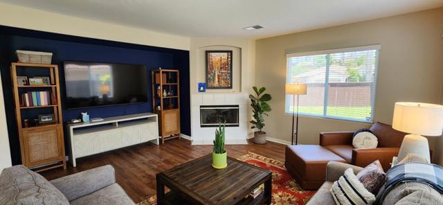 Building Photo - 6848 Moorhen Pl